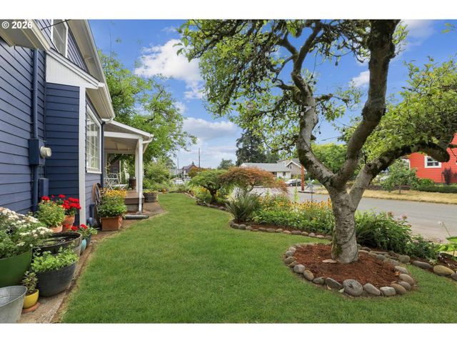 7104 N PRINCETON St, Portland, OR 97203