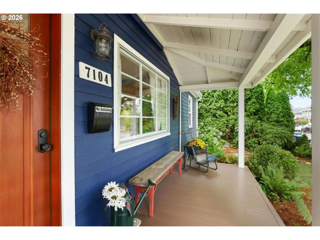 7104 N PRINCETON St, Portland, OR 97203