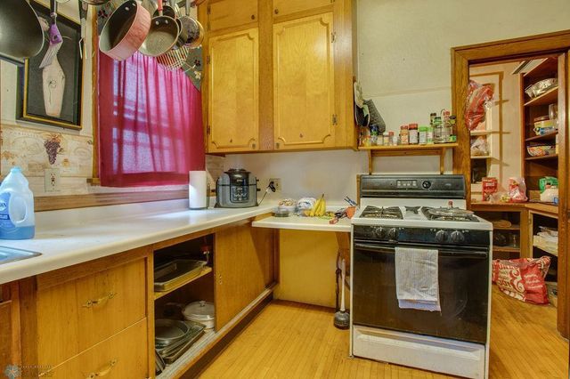 411 12th Street N, Fargo, ND 58102