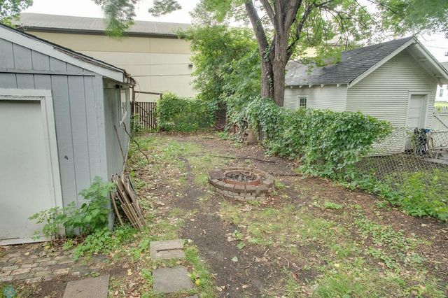 411 12th Street N, Fargo, ND 58102