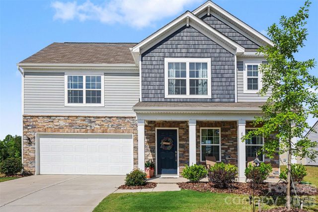 679 Mile Creek Road, Edgemoor, SC 29712