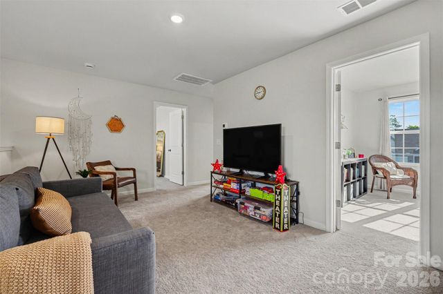 679 Mile Creek Road, Edgemoor, SC 29712
