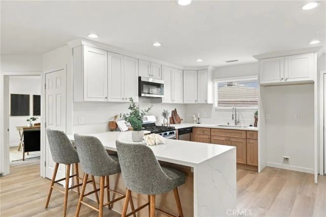 17217 S Hoover Street, Gardena, CA 90247