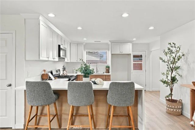 17217 S Hoover Street, Gardena, CA 90247