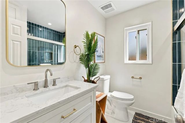 17217 S Hoover Street, Gardena, CA 90247