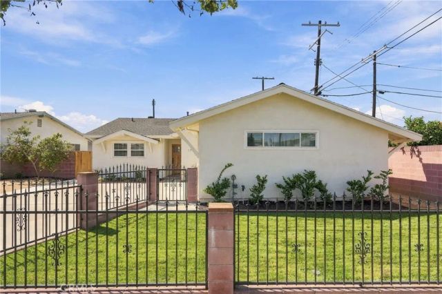 17217 S Hoover Street, Gardena, CA 90247