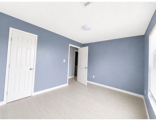 1413 NE Grand Boulevard, Oklahoma City, OK 73117