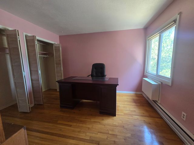 208 West Walk 208, West Haven, CT 06516