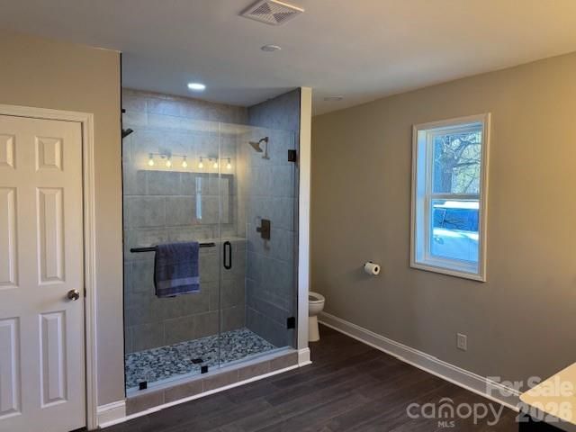 806 4th Street Drive NW, Hickory, NC 28601