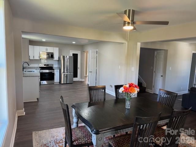806 4th Street Drive NW, Hickory, NC 28601