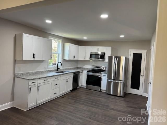 806 4th Street Drive NW, Hickory, NC 28601