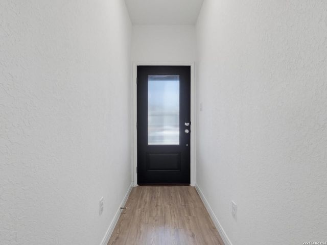 12914 Rosemary Bnd, St Hedwig, TX 78152