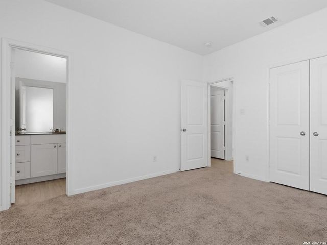 12914 Rosemary Bnd, St Hedwig, TX 78152