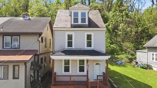 1237 Ledgedale St, Banksville/westwood, PA 15205
