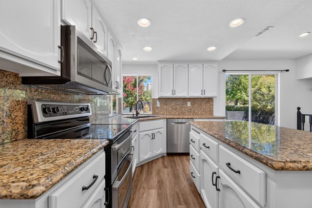 616 Cardigan Ct, Roseville, CA 95747