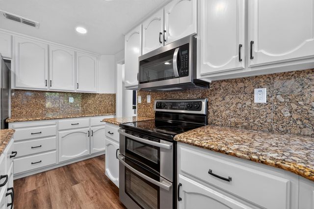 616 Cardigan Ct, Roseville, CA 95747