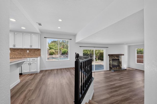 616 Cardigan Ct, Roseville, CA 95747