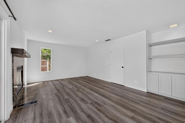 616 Cardigan Ct, Roseville, CA 95747