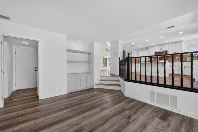 616 Cardigan Ct, Roseville, CA 95747