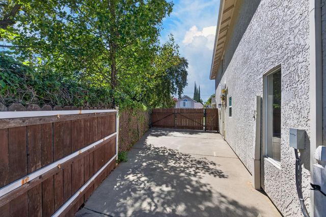 616 Cardigan Ct, Roseville, CA 95747