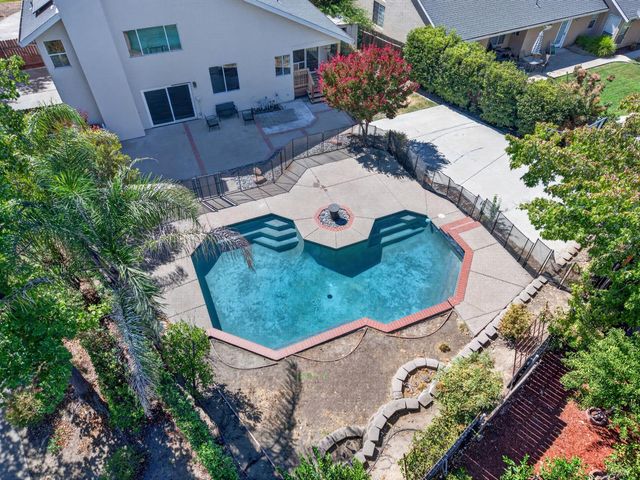 616 Cardigan Ct, Roseville, CA 95747