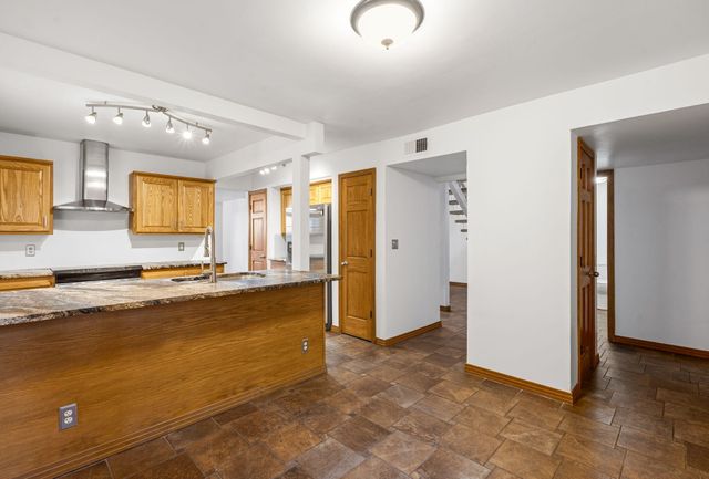 5129 Pinata Place NE, Albuquerque, NM 87109