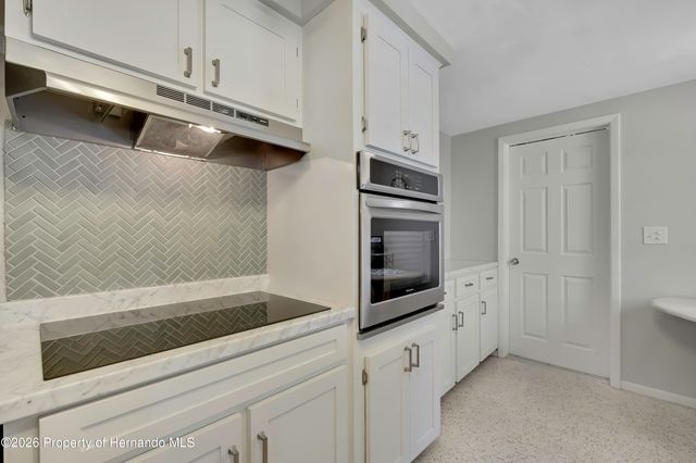 5239 Eagle Drive, Holiday, FL 34690