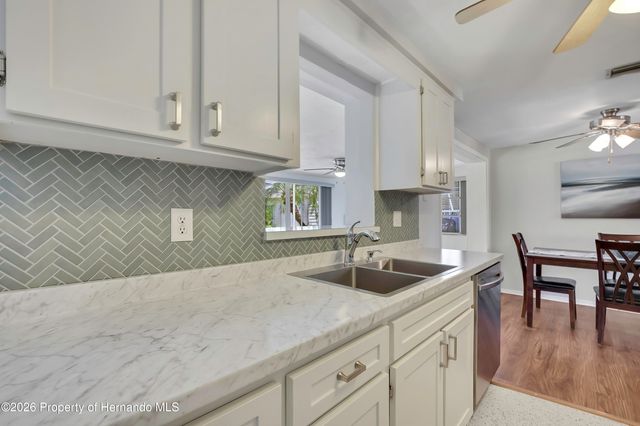 5239 Eagle Drive, Holiday, FL 34690