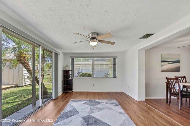 5239 Eagle Drive, Holiday, FL 34690