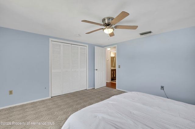 5239 Eagle Drive, Holiday, FL 34690