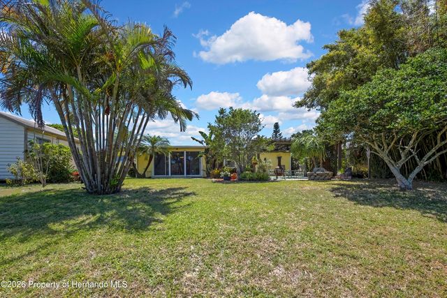 5239 Eagle Drive, Holiday, FL 34690