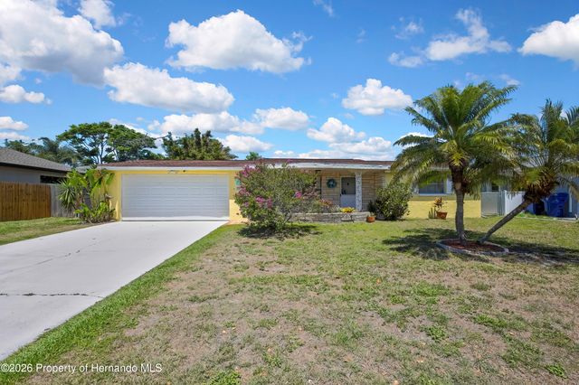 5239 Eagle Drive, Holiday, FL 34690