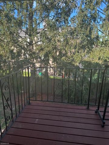 30 Judson 8B, Edison Twp., NJ 08837