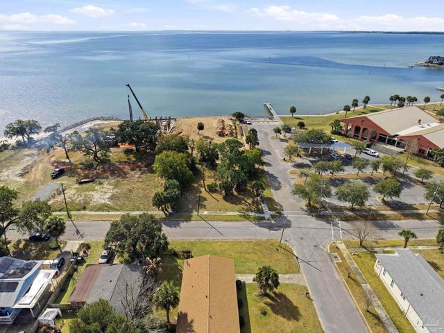 902 S I St, Pensacola, FL 32502