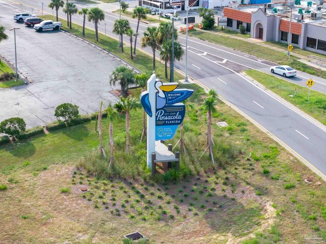 902 S I St, Pensacola, FL 32502