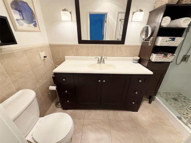 1201 S Riverside Drive 207, Pompano Beach, FL 33062