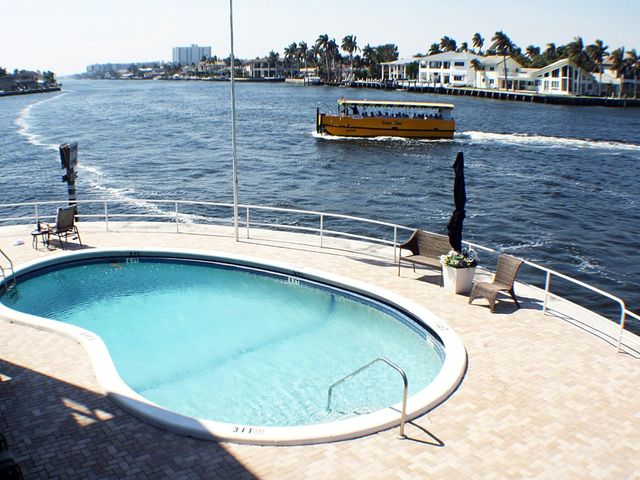 1201 S Riverside Drive 207, Pompano Beach, FL 33062