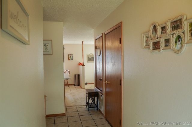 1003 E Maple Street, Fort Gibson, OK 74434