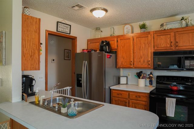 1003 E Maple Street, Fort Gibson, OK 74434