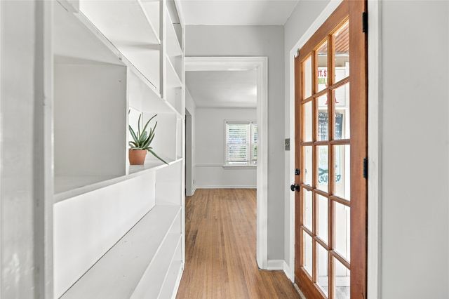 737 S Pittsburg Avenue, Tulsa, OK 74112