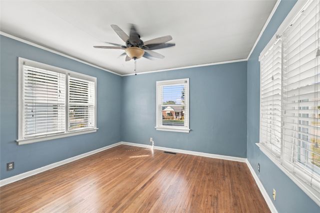 737 S Pittsburg Avenue, Tulsa, OK 74112