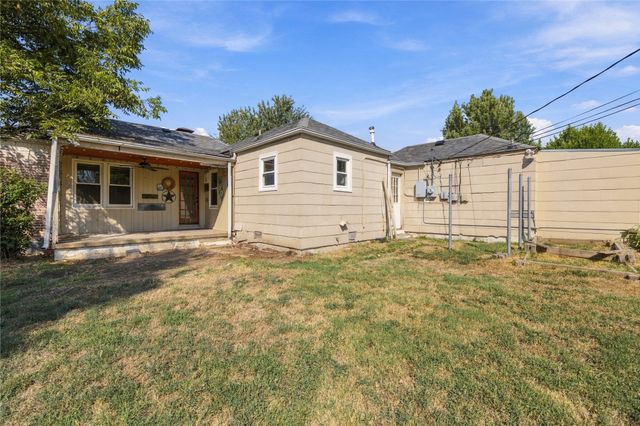 737 S Pittsburg Avenue, Tulsa, OK 74112