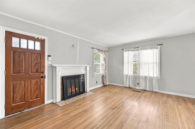 737 S Pittsburg Avenue, Tulsa, OK 74112