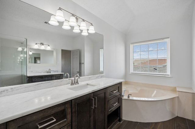 2212 San Simeon Drive, Mesquite, TX 75181