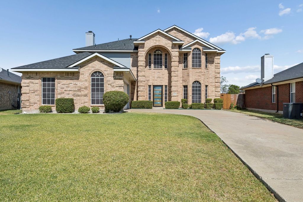 2212 San Simeon Drive, Mesquite, TX 75181