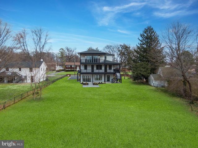 718 S MARLYN AVENUE, Essex, MD 21221