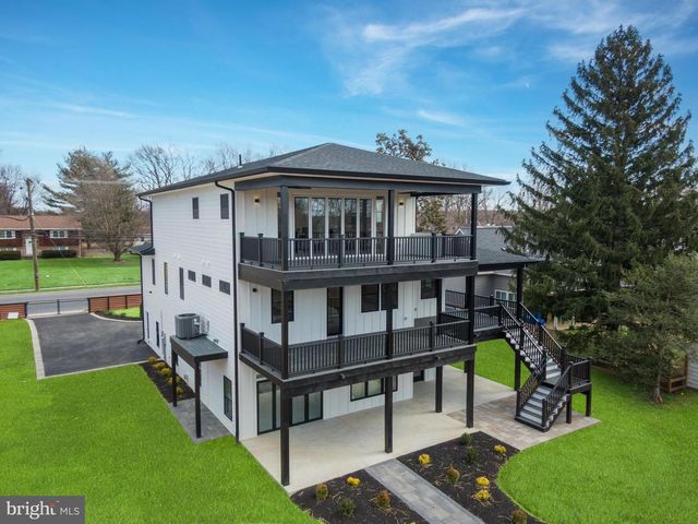 718 S MARLYN AVENUE, Essex, MD 21221