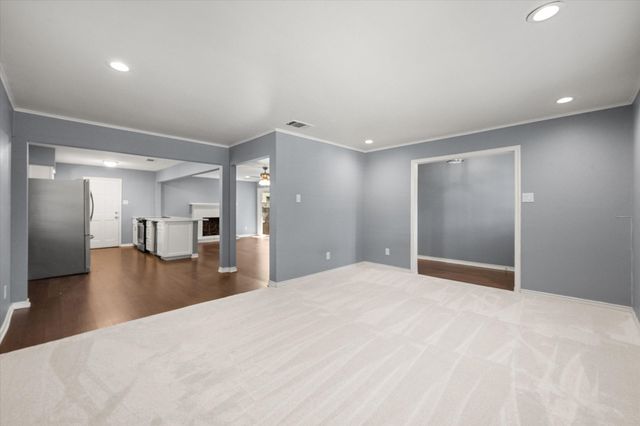 9923 Knoll Krest Drive, Dallas, TX 75238