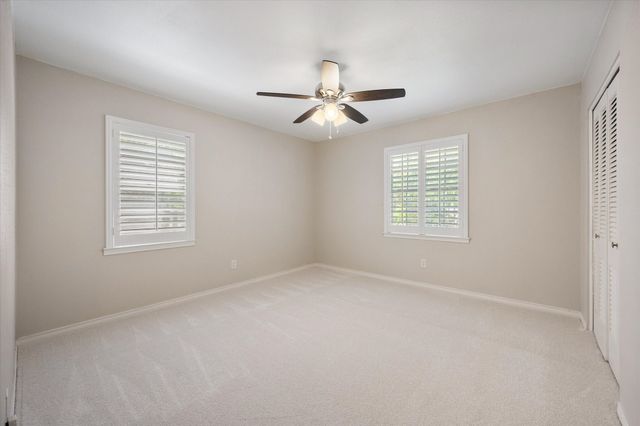 9923 Knoll Krest Drive, Dallas, TX 75238