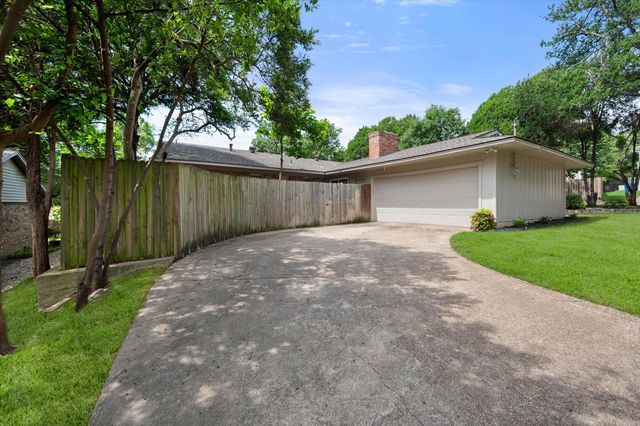 9923 Knoll Krest Drive, Dallas, TX 75238